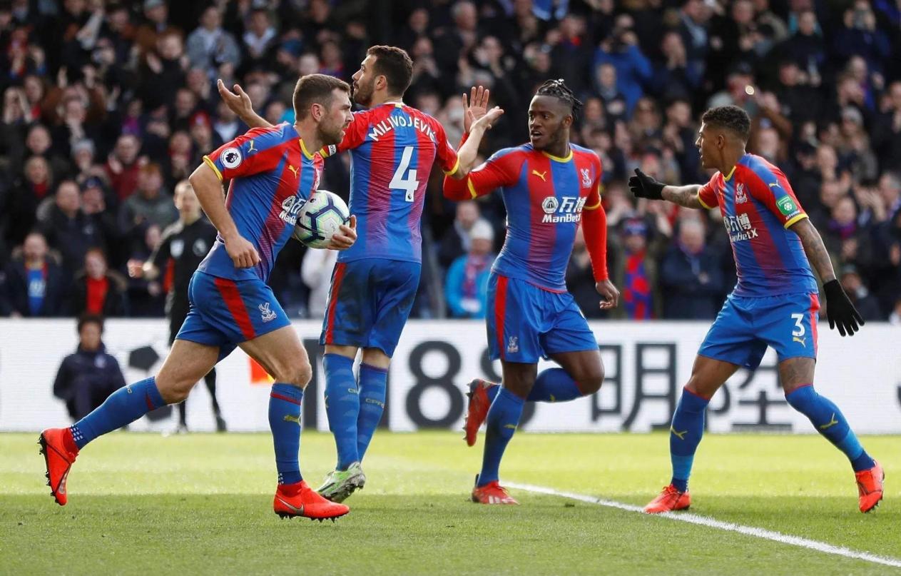 莫雷托：米兰可能会尝试将莱奥的合同再延长两到三年