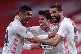 💛🖤相伴三年半，多特蒙德已宛若故乡🎤迈尔谈及续约：