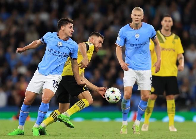 攻入里昂队史欧战第500球，托利索上演职业生涯首次帽子戏法